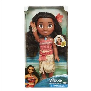 Meet your Posher, Lorie